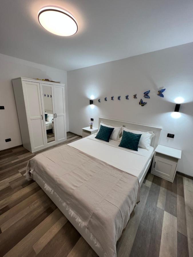 Sunny Luxury Home G. Enescu Suceava Exterior photo
